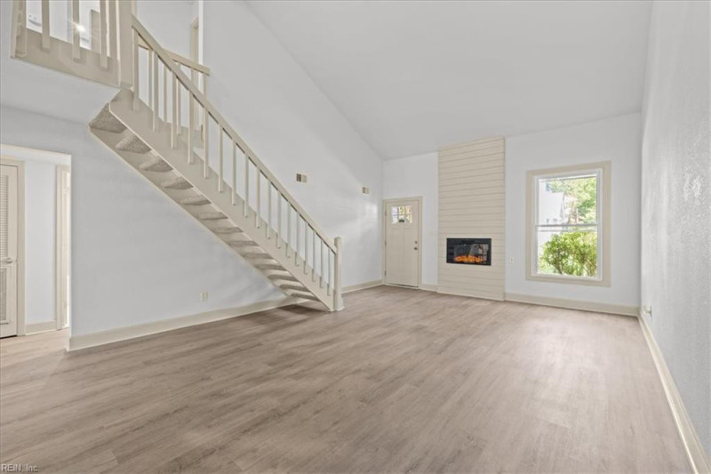Photo 6 of 49 residential for sale in Virginia Beach virginia
