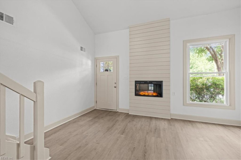 Photo 9 of 49 residential for sale in Virginia Beach virginia