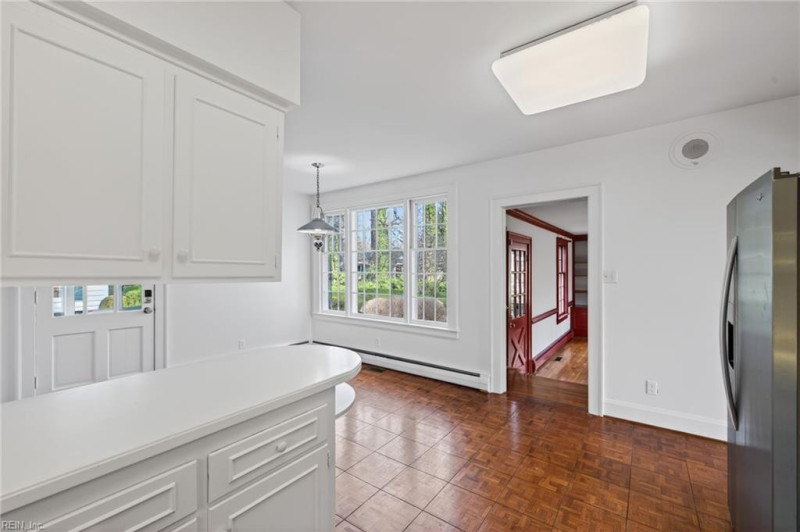 Photo 19 of 49 residential for sale in Virginia Beach virginia