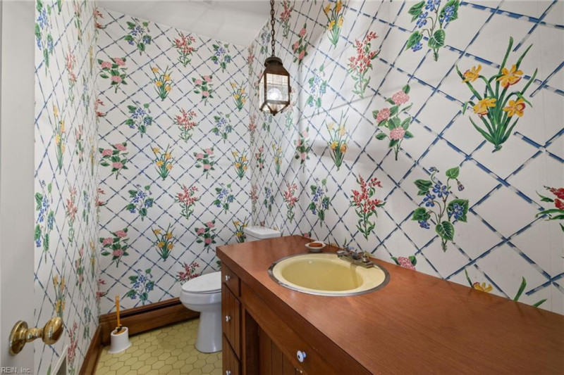 Photo 30 of 49 residential for sale in Virginia Beach virginia