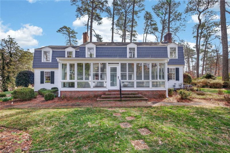 Photo 35 of 49 residential for sale in Virginia Beach virginia