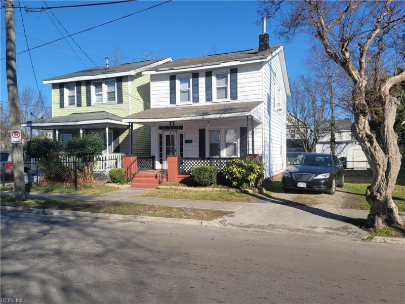 Photo 1 of 15 residential for sale in Norfolk virginia