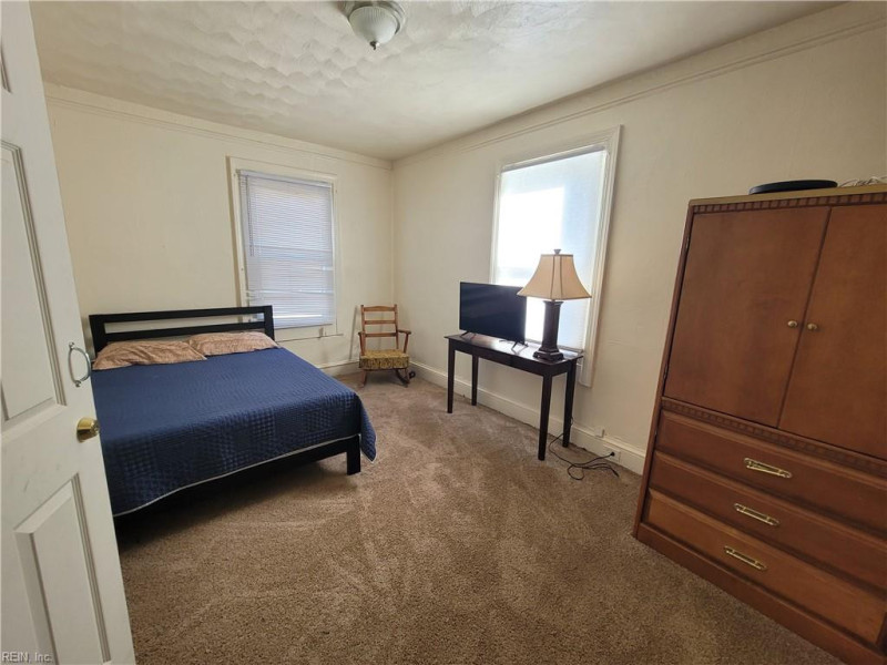 Photo 6 of 15 residential for sale in Norfolk virginia