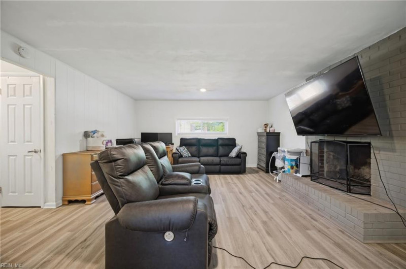 Photo 30 of 33 residential for sale in Virginia Beach virginia