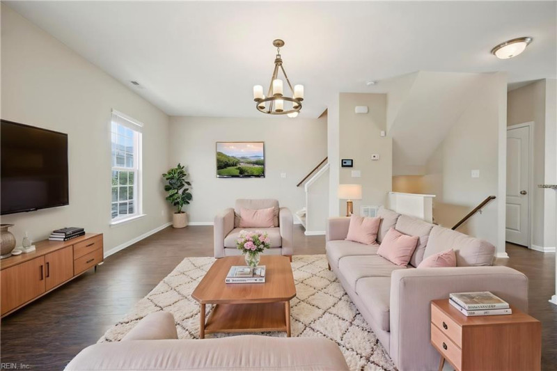 Photo 13 of 35 residential for sale in Virginia Beach virginia