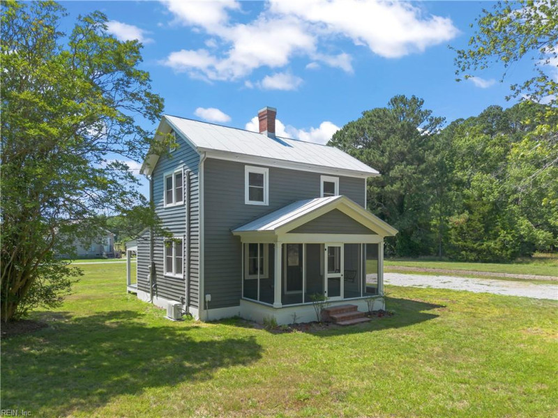 Photo 1 of 47 residential for sale in Mathews County virginia