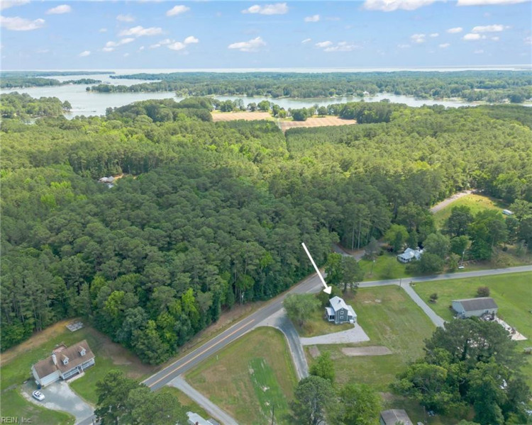 Photo 2 of 47 residential for sale in Mathews County virginia
