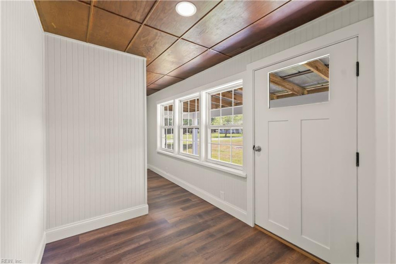 Photo 33 of 47 residential for sale in Mathews County virginia