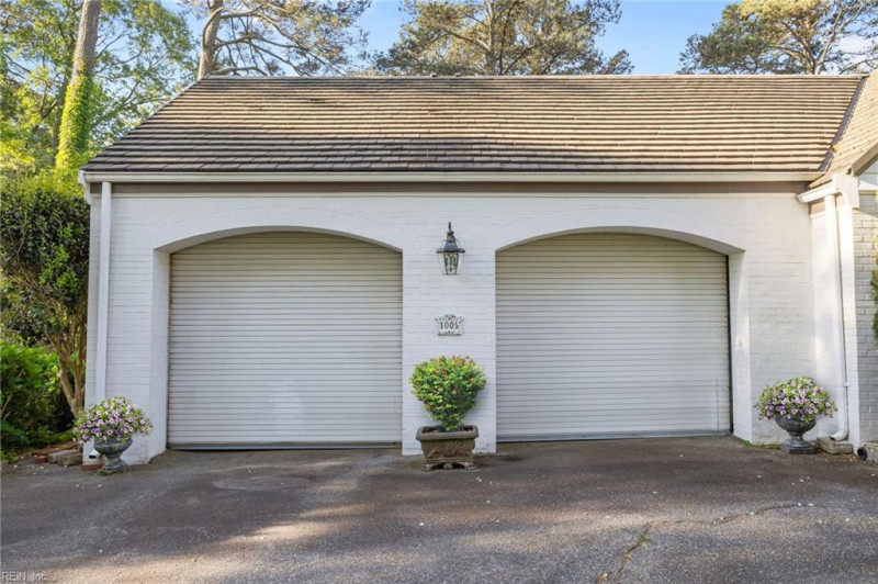 Photo 27 of 48 residential for sale in Virginia Beach virginia