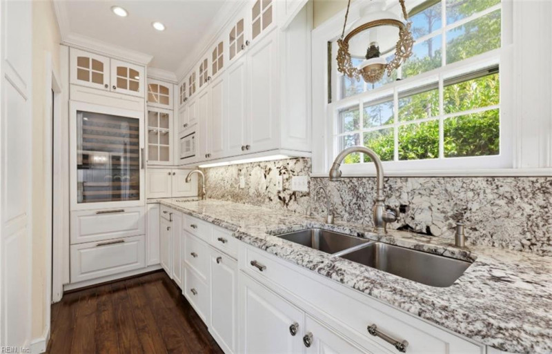 Photo 29 of 48 residential for sale in Virginia Beach virginia