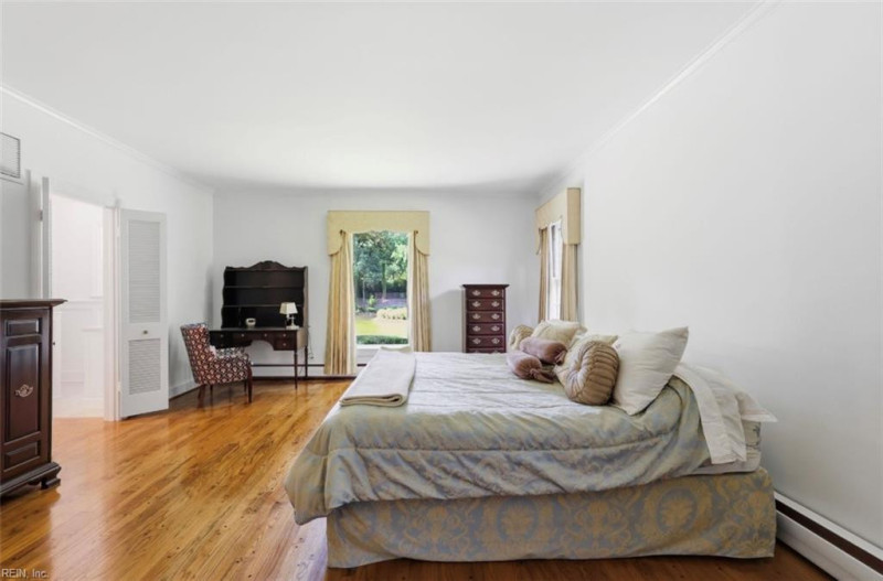 Photo 37 of 48 residential for sale in Virginia Beach virginia