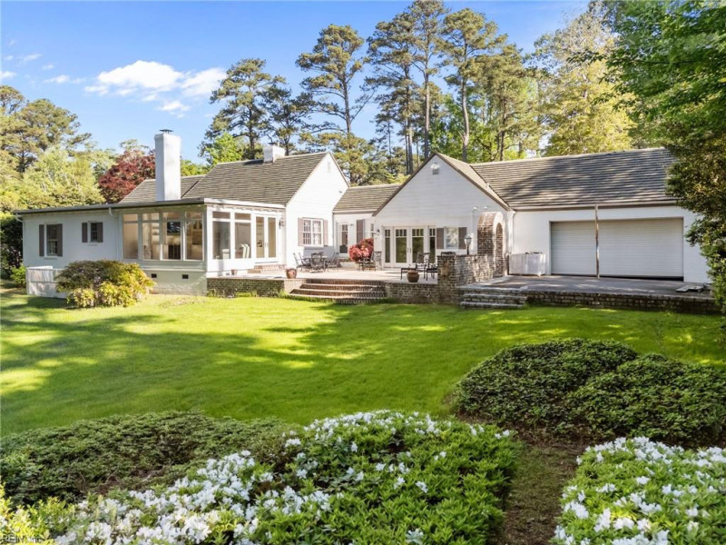 Photo 6 of 48 residential for sale in Virginia Beach virginia