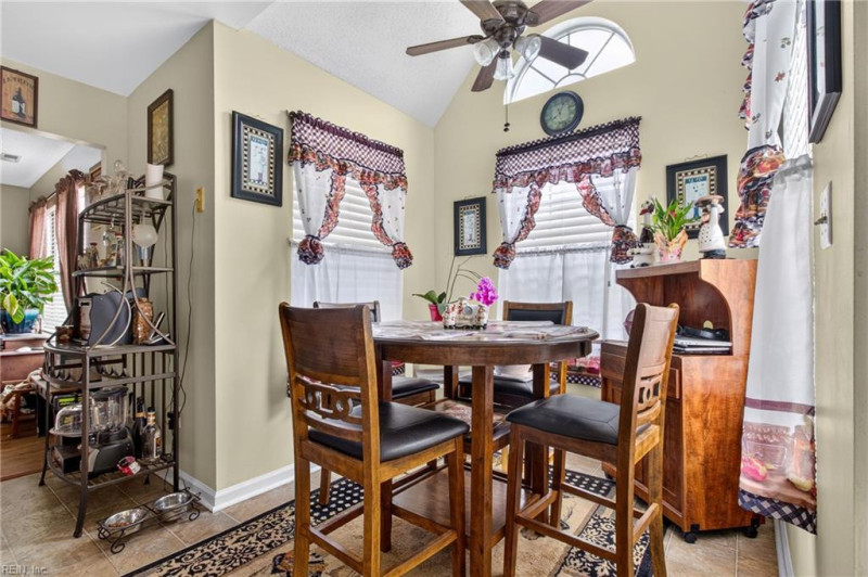 Photo 5 of 12 residential for sale in Virginia Beach virginia