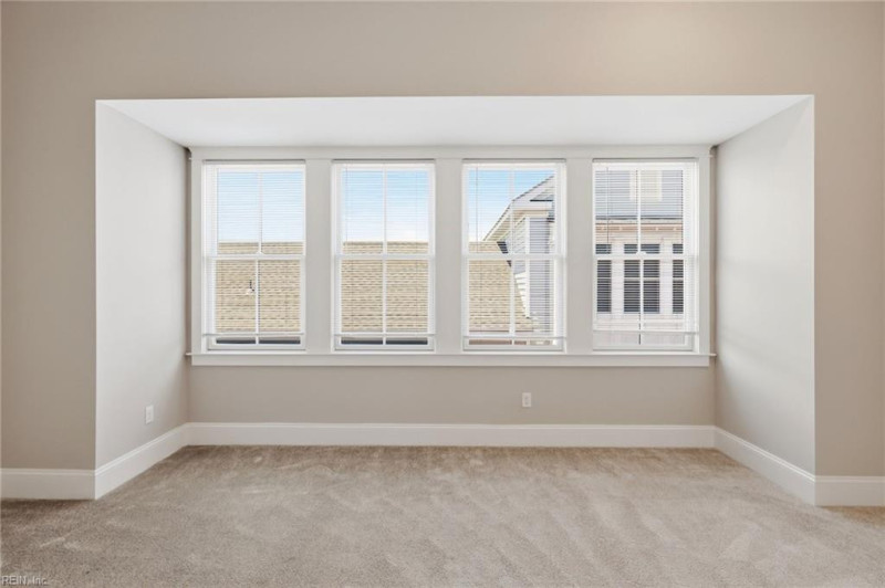 Photo 11 of 25 residential for sale in Norfolk virginia
