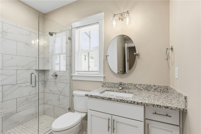 Photo 13 of 25 residential for sale in Norfolk virginia