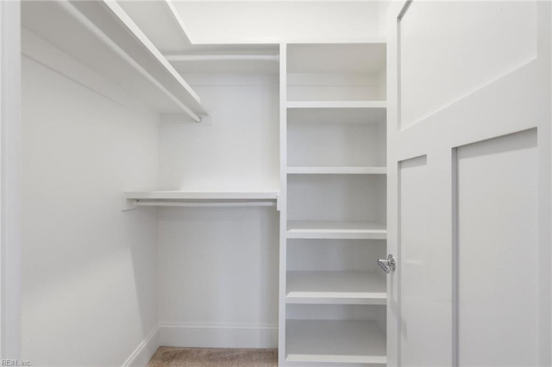 Photo 18 of 25 residential for sale in Norfolk virginia