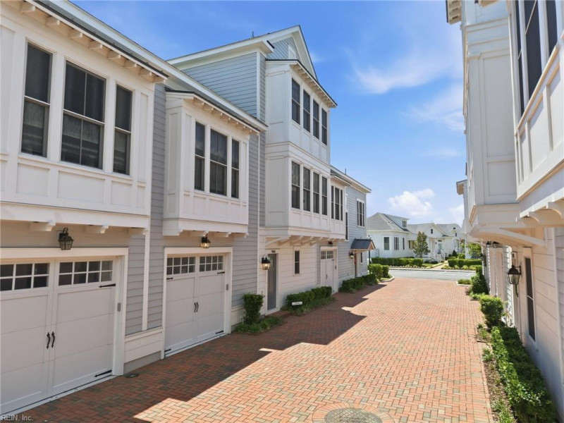 Photo 2 of 25 residential for sale in Norfolk virginia