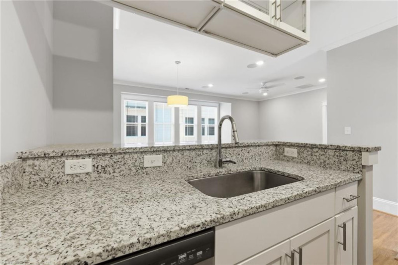 Photo 9 of 25 residential for sale in Norfolk virginia