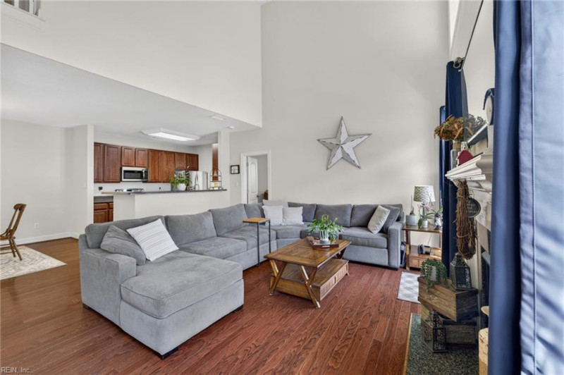 Photo 12 of 35 residential for sale in Chesapeake virginia