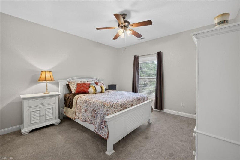 Photo 19 of 35 residential for sale in Chesapeake virginia