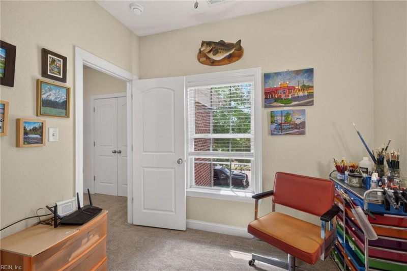 Photo 26 of 35 residential for sale in Chesapeake virginia