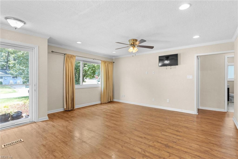 Photo 2 of 24 residential for sale in Virginia Beach virginia