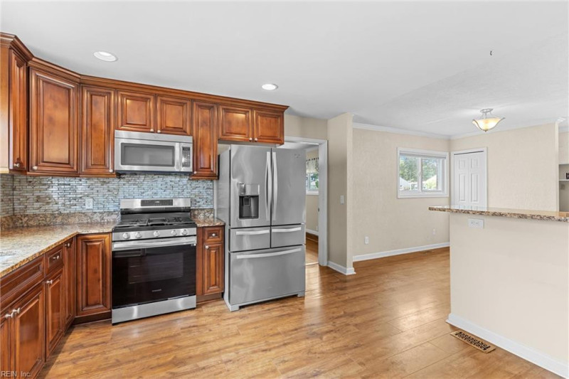Photo 8 of 24 residential for sale in Virginia Beach virginia