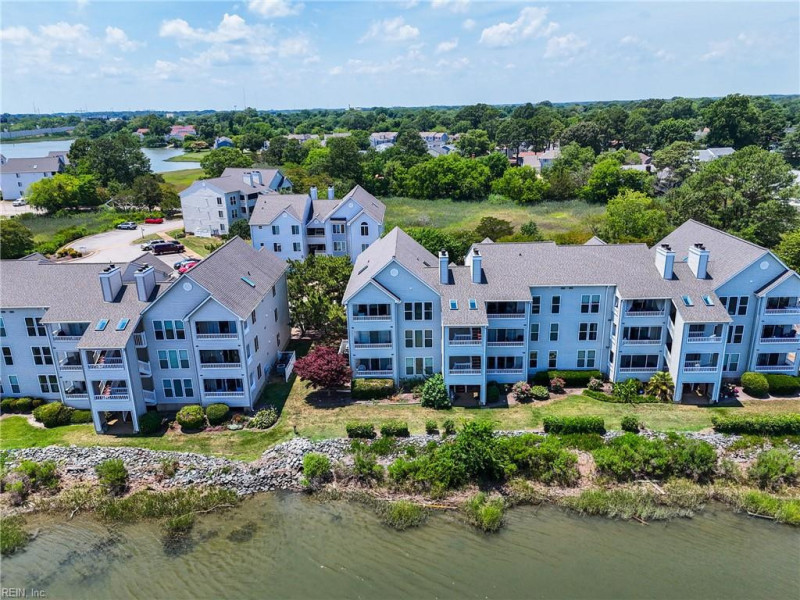 Photo 27 of 34 residential for sale in Hampton virginia Photo 27 of 34 residential for sale in Hampton virginia
