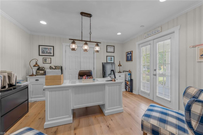 Photo 19 of 50 residential for sale in Virginia Beach virginia