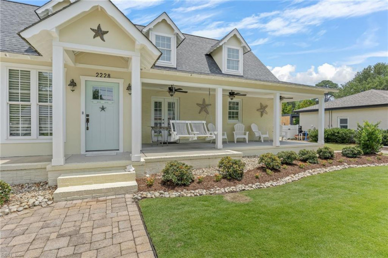 Photo 2 of 50 residential for sale in Virginia Beach virginia