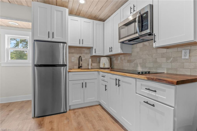 Photo 43 of 50 residential for sale in Virginia Beach virginia