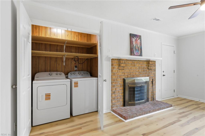 Photo 10 of 43 residential for sale in Virginia Beach virginia