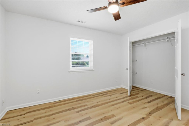 Photo 22 of 43 residential for sale in Virginia Beach virginia