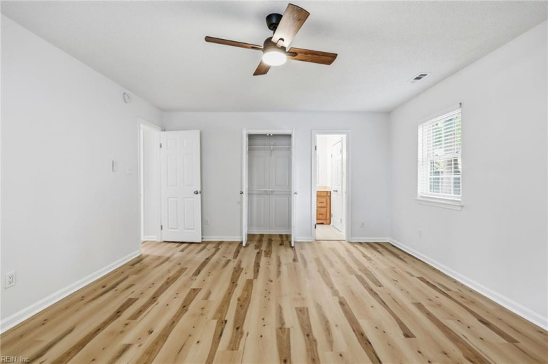 Photo 29 of 43 residential for sale in Virginia Beach virginia