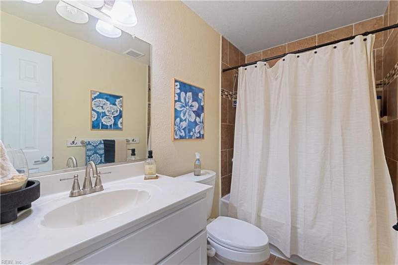 Photo 15 of 45 residential for sale in Norfolk virginia Photo 15 of 45 residential for sale in Norfolk virginia