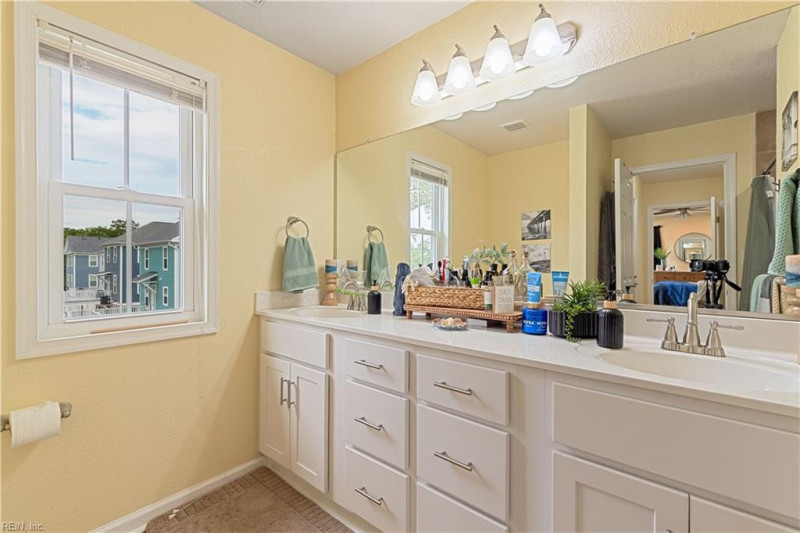 Photo 28 of 45 residential for sale in Norfolk virginia Photo 28 of 45 residential for sale in Norfolk virginia