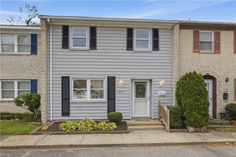 Photo 1 of 40 residential for sale in Virginia Beach virginia