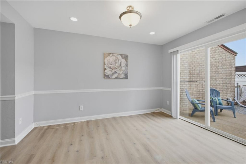 Photo 20 of 40 residential for sale in Virginia Beach virginia