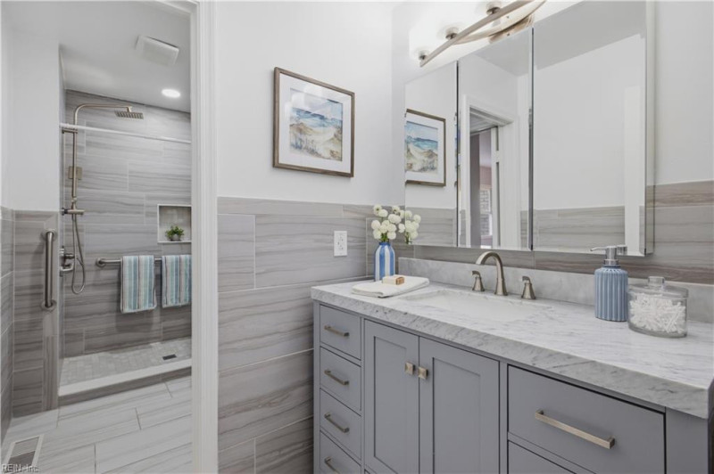 Photo 30 of 40 residential for sale in Virginia Beach virginia