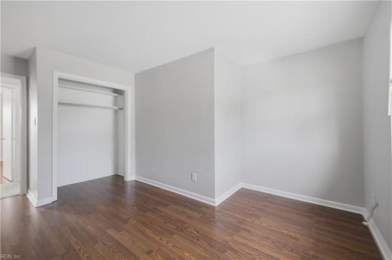 Photo 34 of 40 residential for sale in Virginia Beach virginia