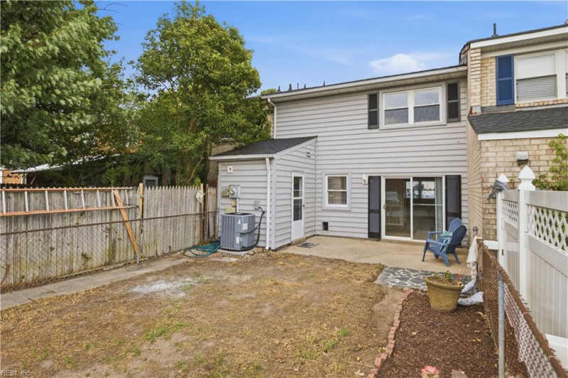 Photo 38 of 40 residential for sale in Virginia Beach virginia