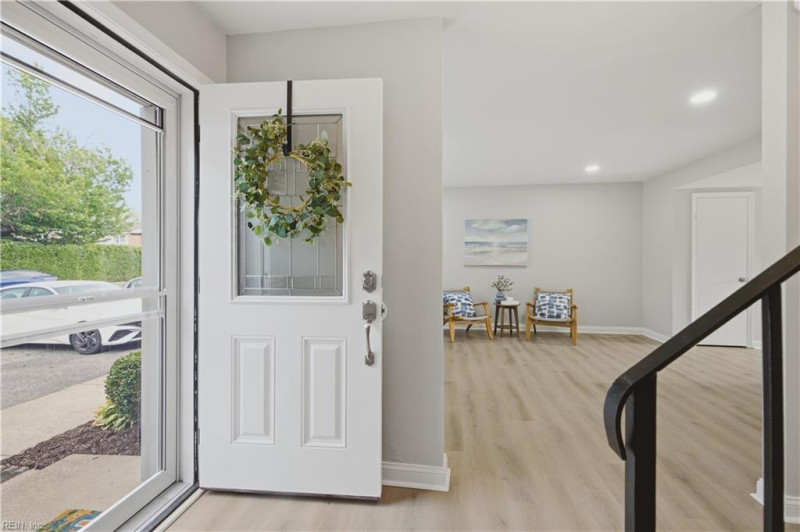 Photo 4 of 40 residential for sale in Virginia Beach virginia