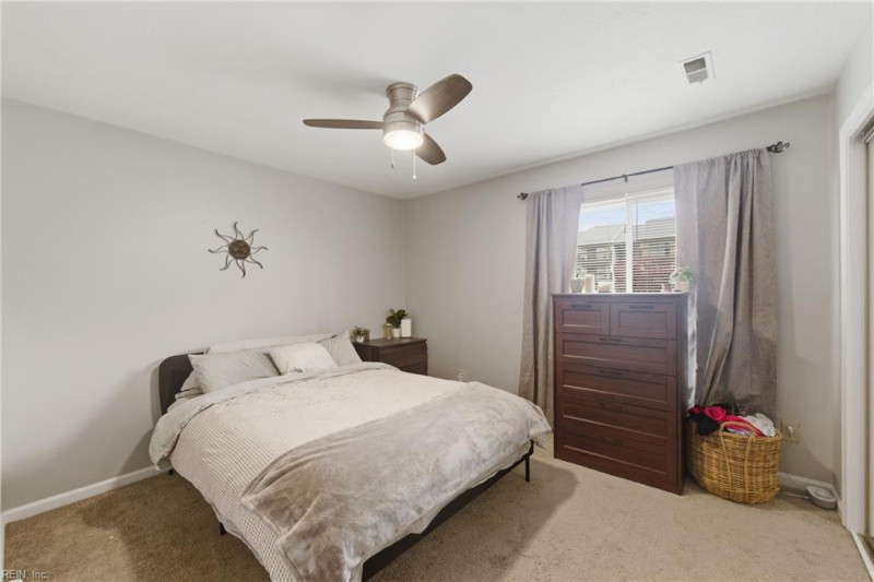 Photo 14 of 20 residential for sale in Hampton virginia