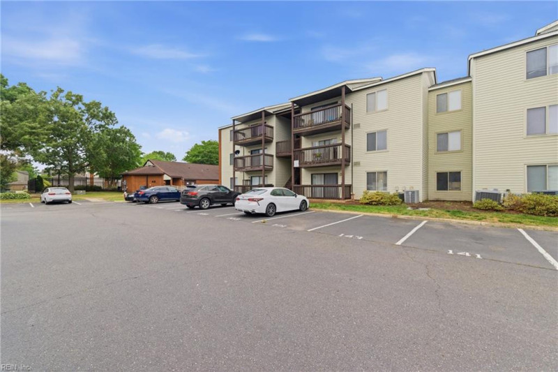 Photo 2 of 20 residential for sale in Hampton virginia