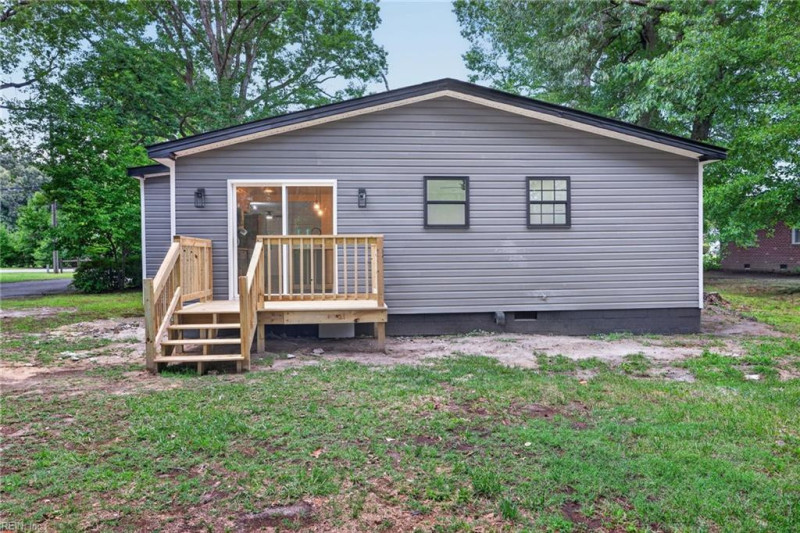 Photo 25 of 28 residential for sale in Chesapeake virginia