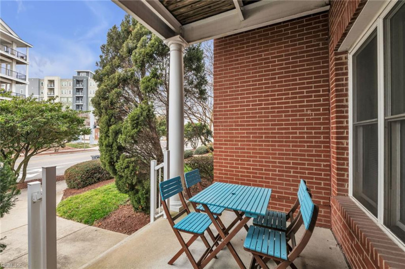 Photo 10 of 37 residential for sale in Virginia Beach virginia