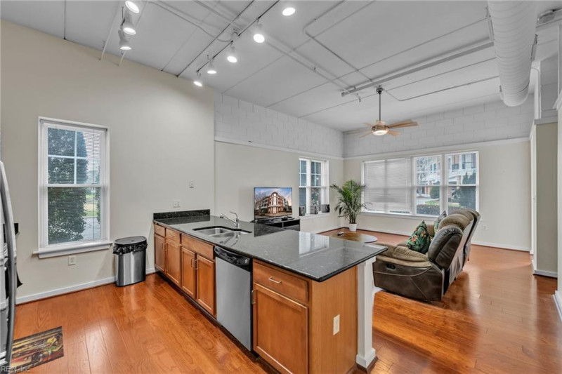 Photo 2 of 37 residential for sale in Virginia Beach virginia