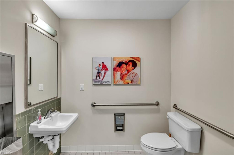 Photo 23 of 37 residential for sale in Virginia Beach virginia