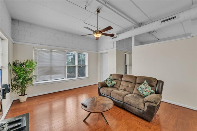 Photo 9 of 37 residential for sale in Virginia Beach virginia