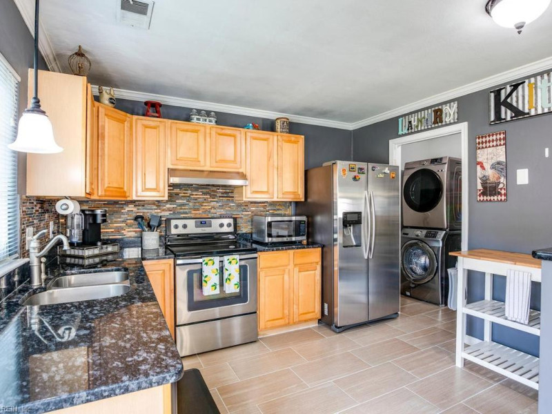 Photo 12 of 30 residential for sale in Virginia Beach virginia